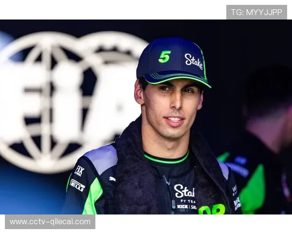 巴西本土车手博托莱托亮相主场,车迷热情席卷英特拉格斯 巴西本土车手博托莱托亮相主场,车迷热情席卷英特拉格斯