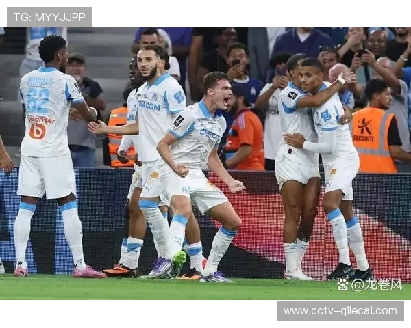 巴黎5-0背后的战术博弈:恩里克高压体系如何摧毁马赛防线 巴黎5-0背后的战术博弈:恩里克高压体系如何摧毁马赛防线